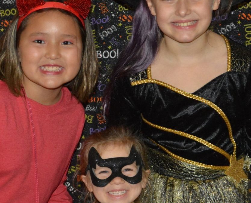 2017-Halloween-Fmily-Fun-Night-005