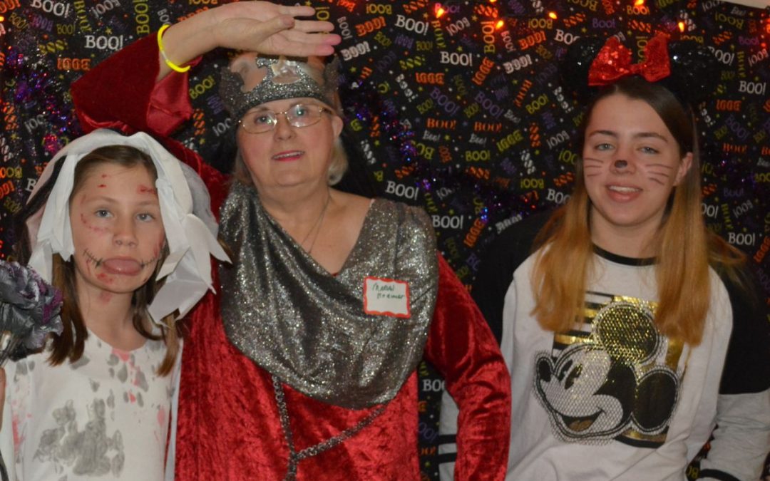 2017-Halloween-Fmily-Fun-Night-006