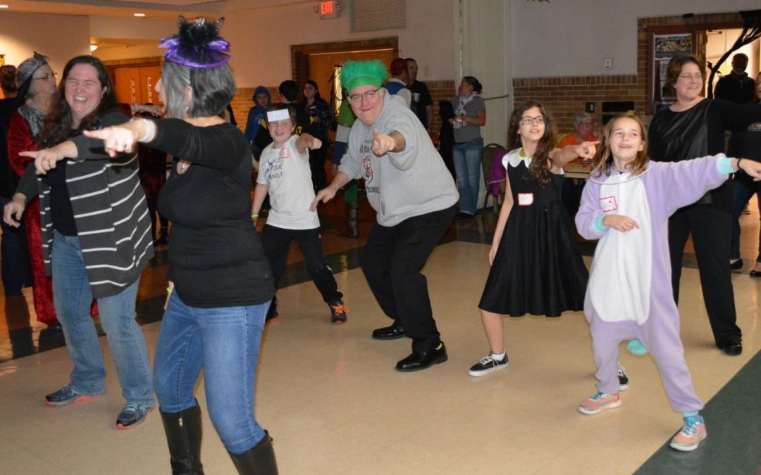 2017-Halloween-Fmily-Fun-Night-024